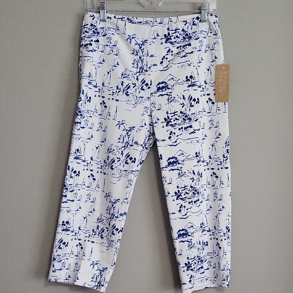 Nautical White and Blue Patterned Capri Pants